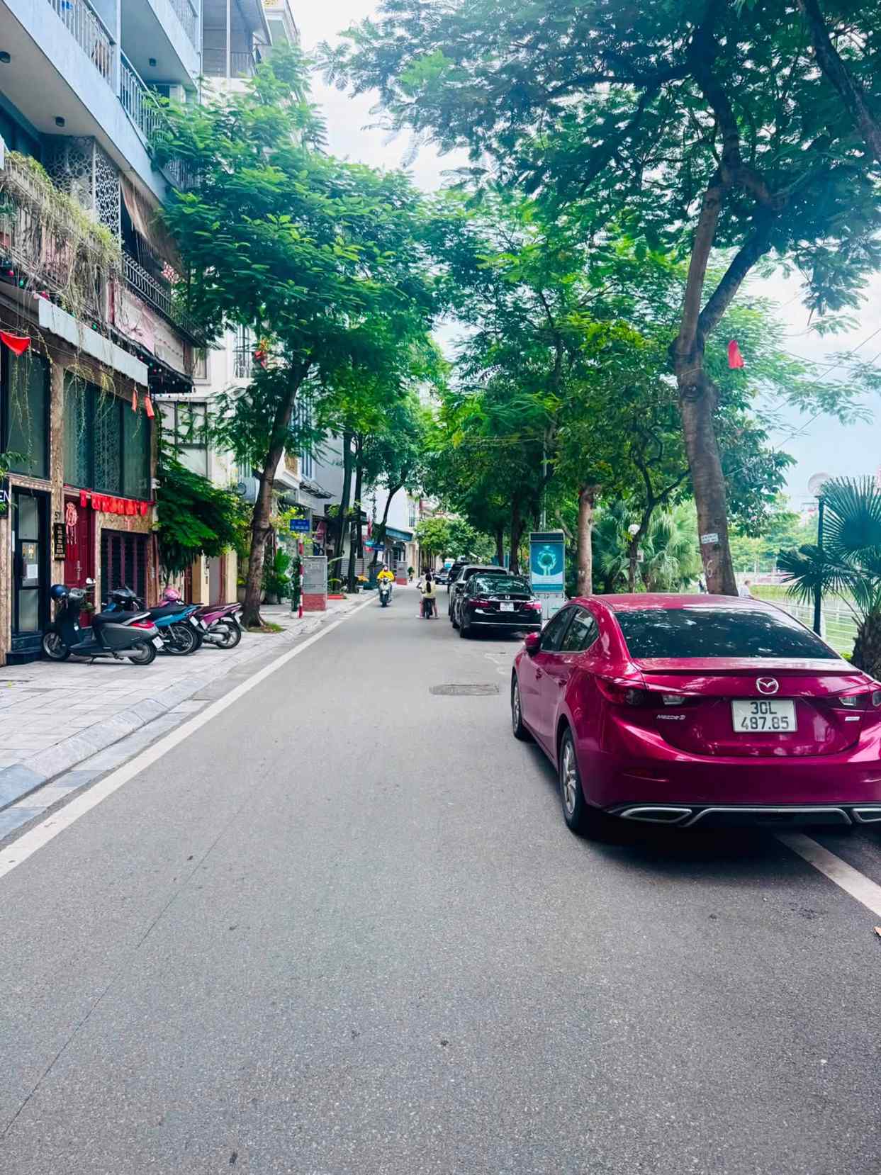 Bán Apartment Trịnh Công Sơn - Tây Hồ, 166m², 8 tầng, 69 tỷ